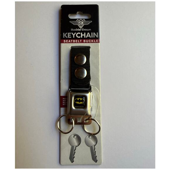 Batman Buckle-Down Seat Belt Release Keychain - Picture 1 of 7